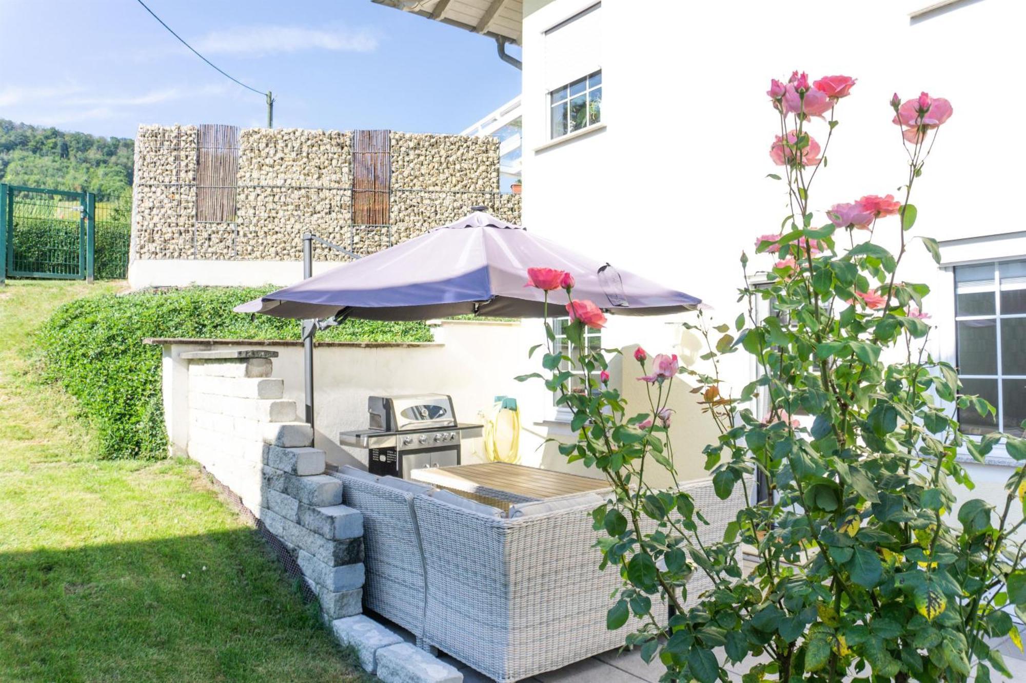 Ferienwohnung Leni Leiwen Exteriér fotografie